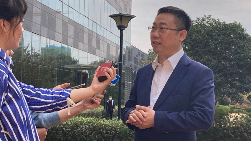 鍾永喜:甬港合力融入雙循環 按需定製市場廣闊 鍾永喜:甬港合力融入雙循環 按需定製市場廣闊