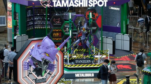 人氣動漫展登陸朗豪坊 EVA2.4米初號機現身 人氣動漫展登陸朗豪坊 EVA2.4米初號機現身
