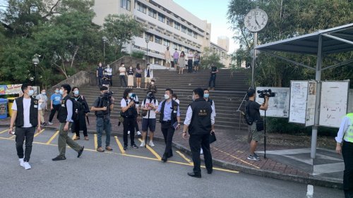 港警國安處到中大校園蒐證 港警國安處到中大校園蒐證