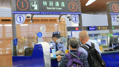 「回港易」實施至今約330名港人經港珠澳大橋返港 「回港易」實施至今約330名港人經港珠澳大橋返港