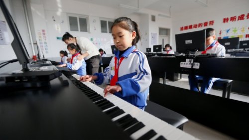 多彩社團 快樂成長 多彩社團 快樂成長