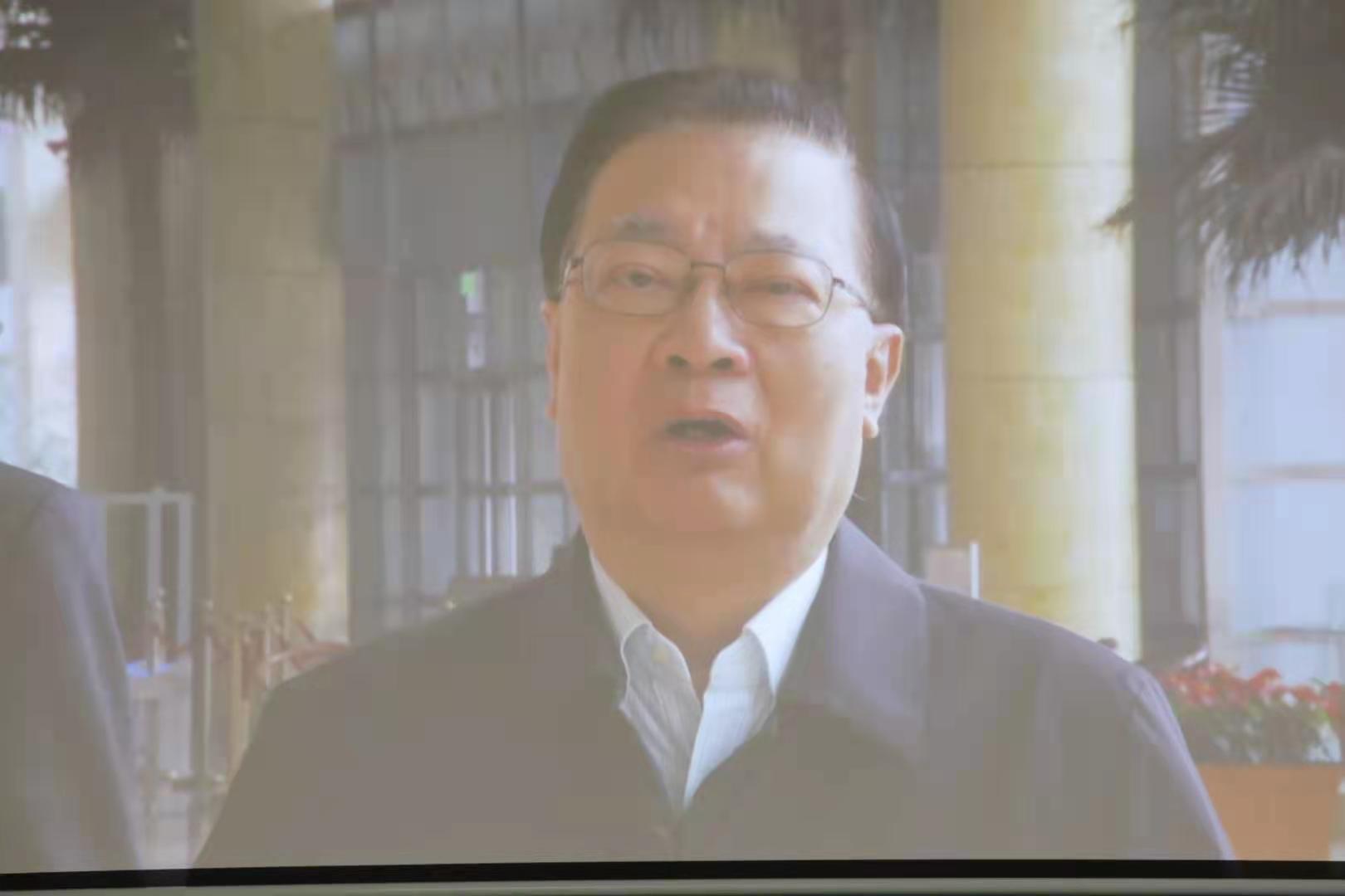 連線總召集人、全國人大常委譚耀宗身在北京,透過視像表示,十分支持全國人大的決定,認為此舉有利於香港長期繁榮穩定,避免反中亂港分子透過選舉破壞香港。(香港文匯報記者 北山彥攝)