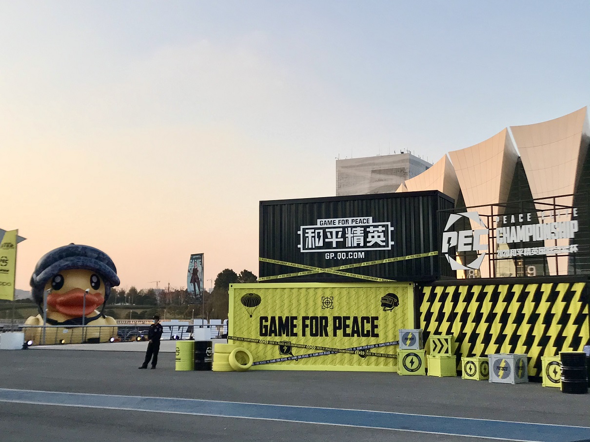 外場布置頗具代入感。(香港文匯網記者夏微 攝) 外場布置頗具代入感。(香港文匯網記者夏微 攝)