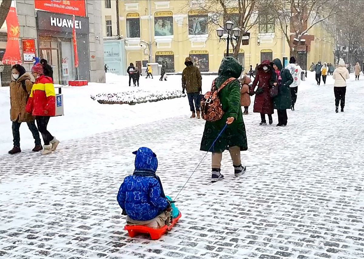 百年老街被白雪覆蓋。記者吳千攝 百年老街被白雪覆蓋。記者吳千攝
