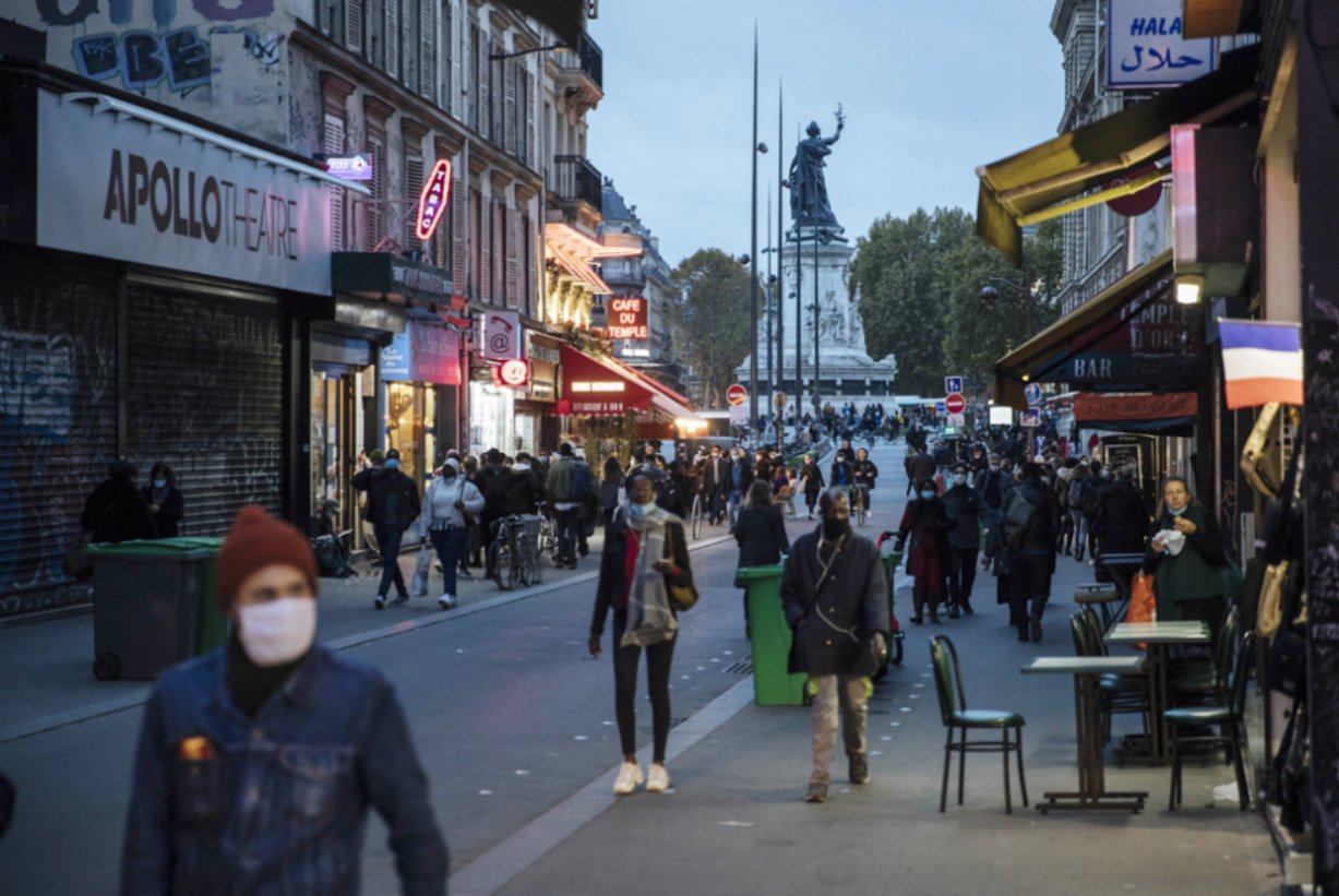 More than 20000 cases of curfews in France