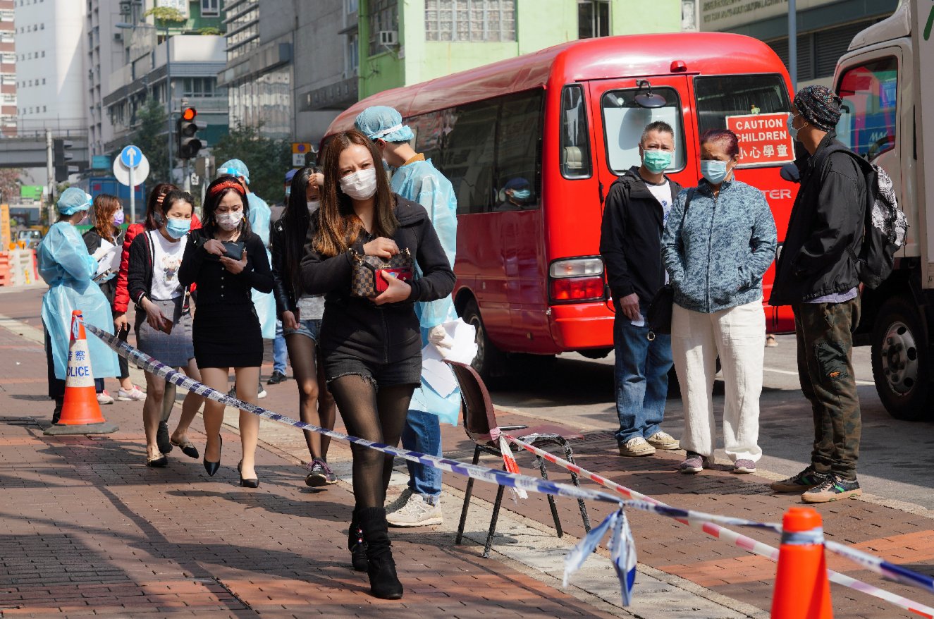 就業市場持續低迷調查指24%僱主將縮減人手- 香港- 香港文匯網