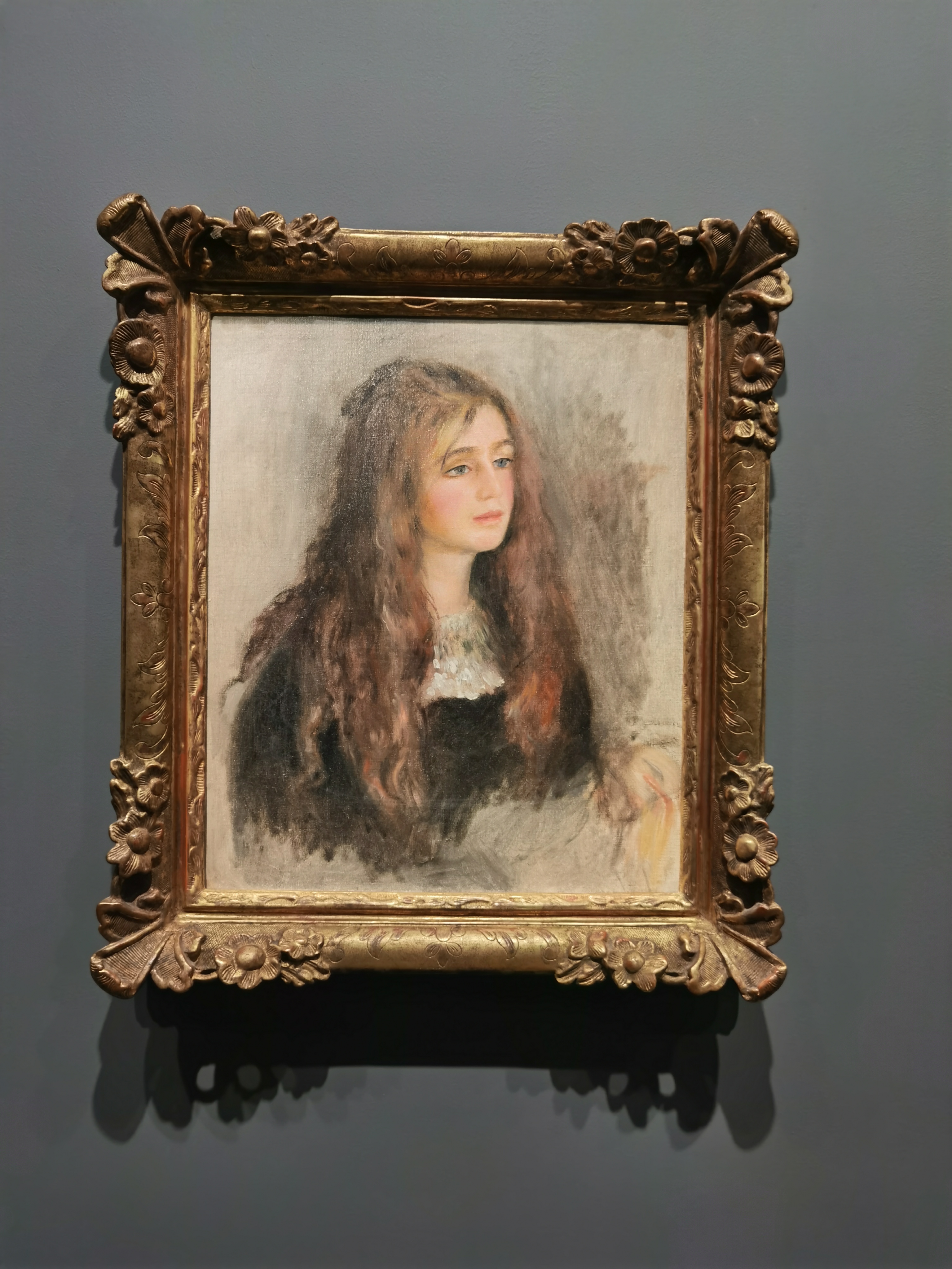 雷諾阿《朱莉·馬奈畫像》，1894年（張帆攝）