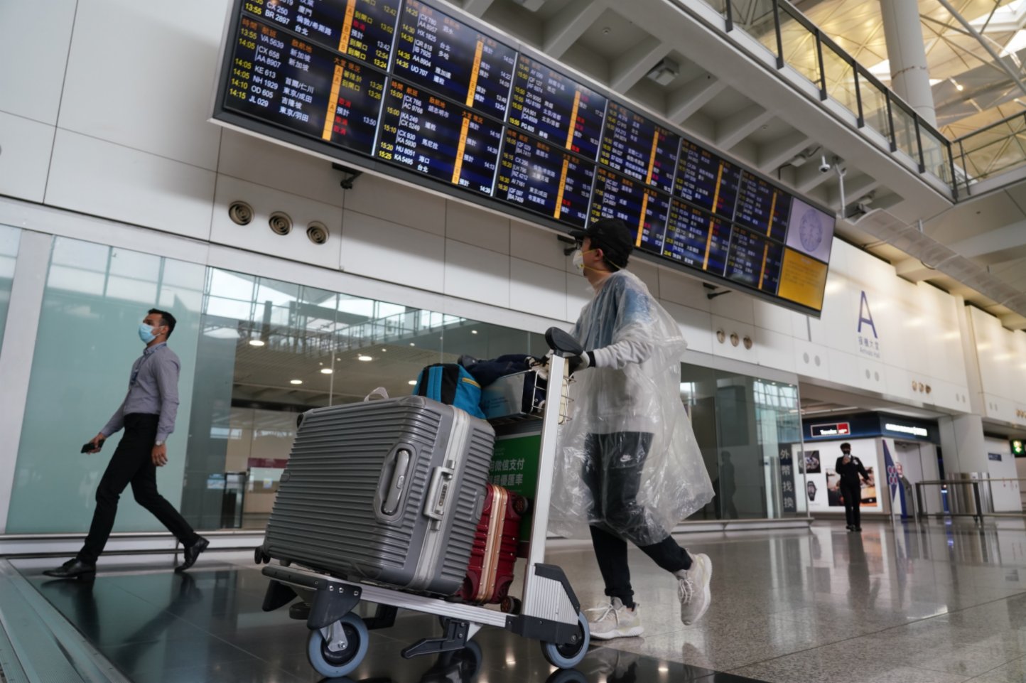 香港增7宗輸入個案　今起禁卡塔爾航空客機從多哈抵港