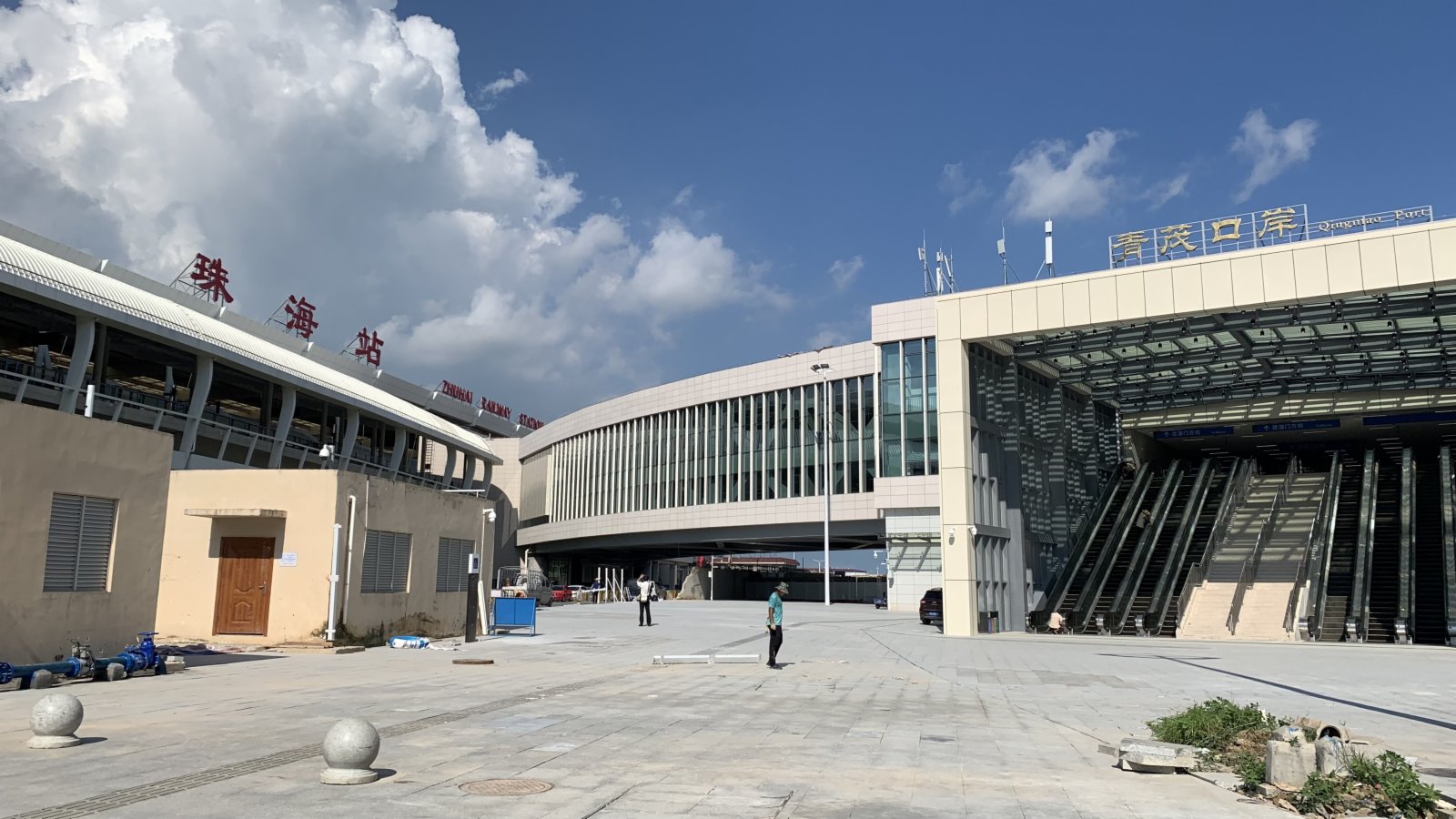 珠海青茂口岸連結珠海城軌站（車玲玲攝 ）