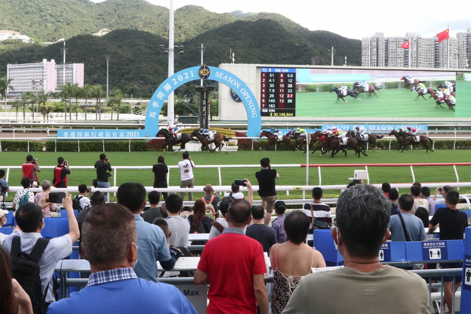 沙田馬場今日有10場賽事。(大公文匯全媒體記者攝) 沙田馬場今日有10場賽事。(大公文匯全媒體記者攝)