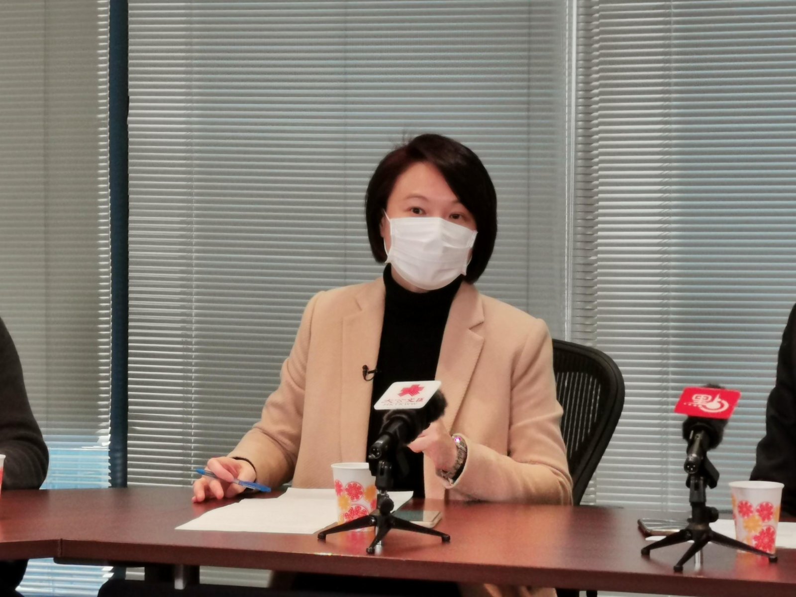 立法会内会最后一次会议李慧琼冀下届有新局面