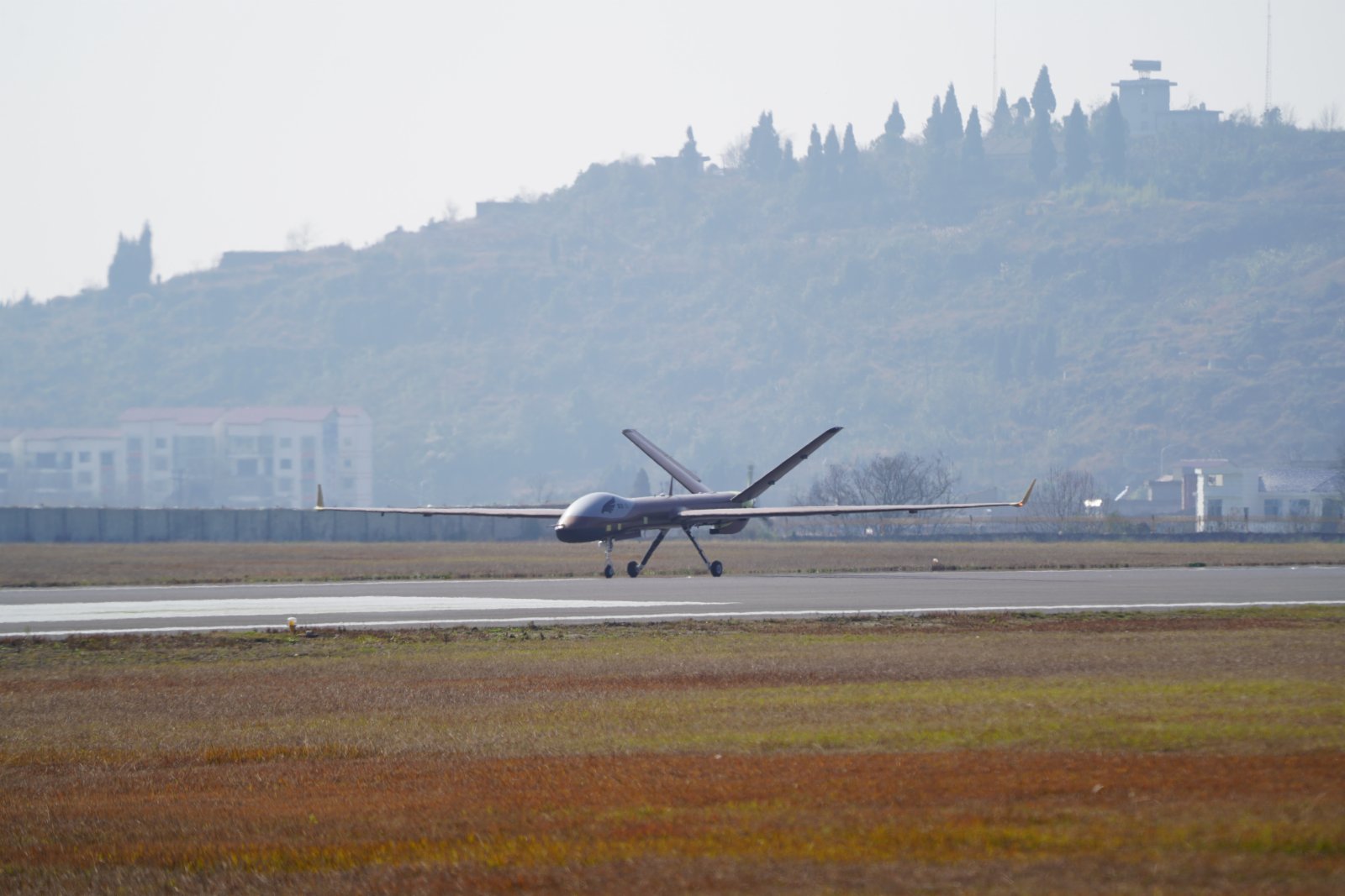 中國翼龍-1E無人機首飛成功。航空工業供圖