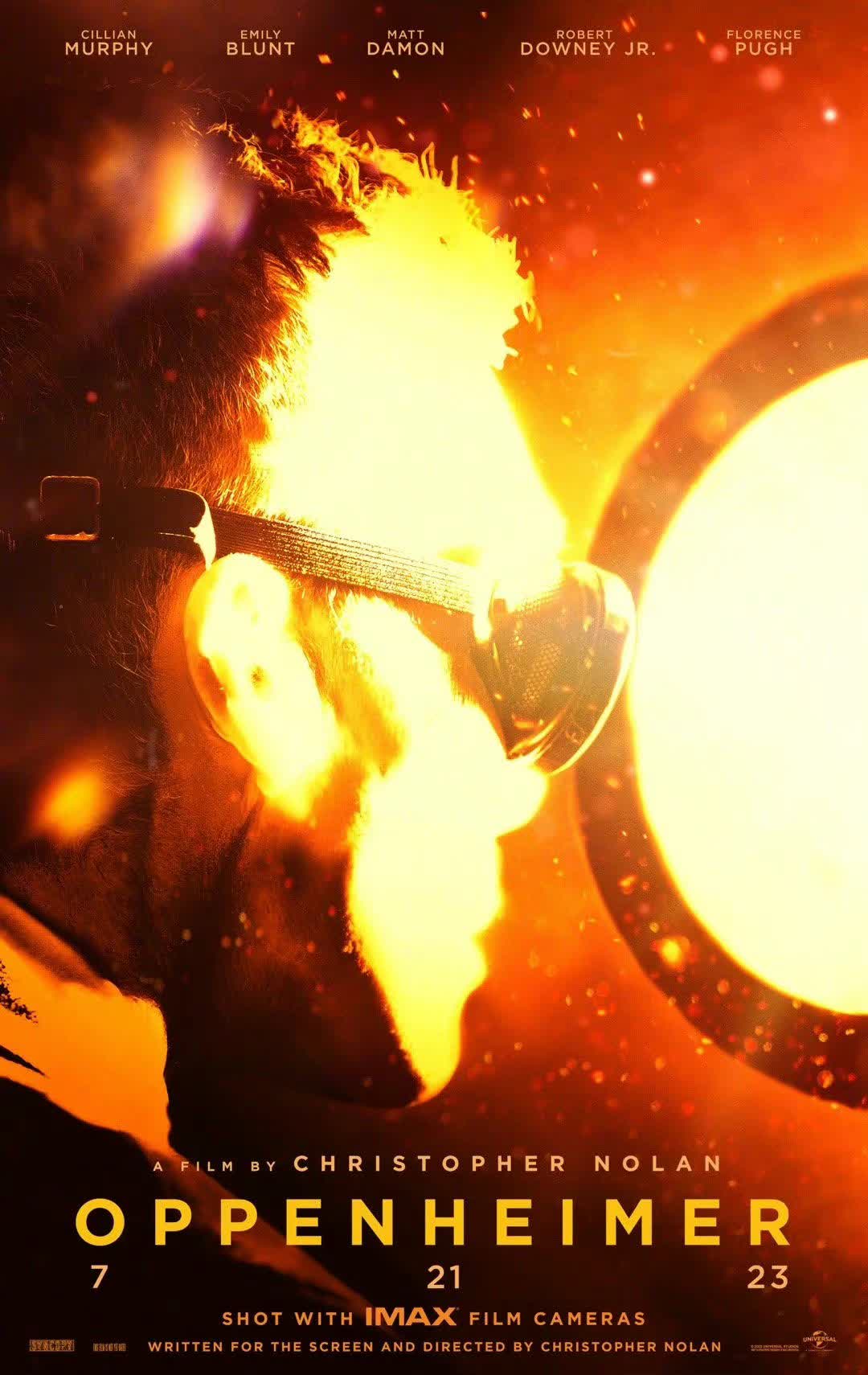 諾蘭新片《奧本海默》宣告新海報：直面核爆強光