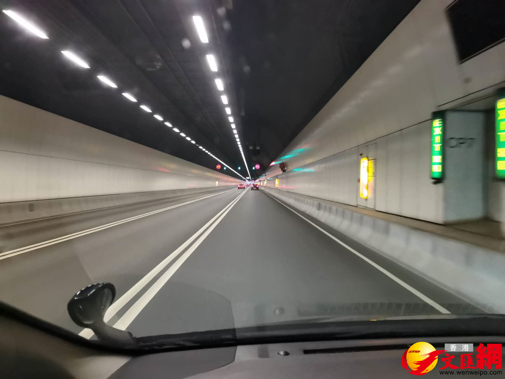 到昂船洲隧道车辆渐多。（大公文匯全媒體記者攝）