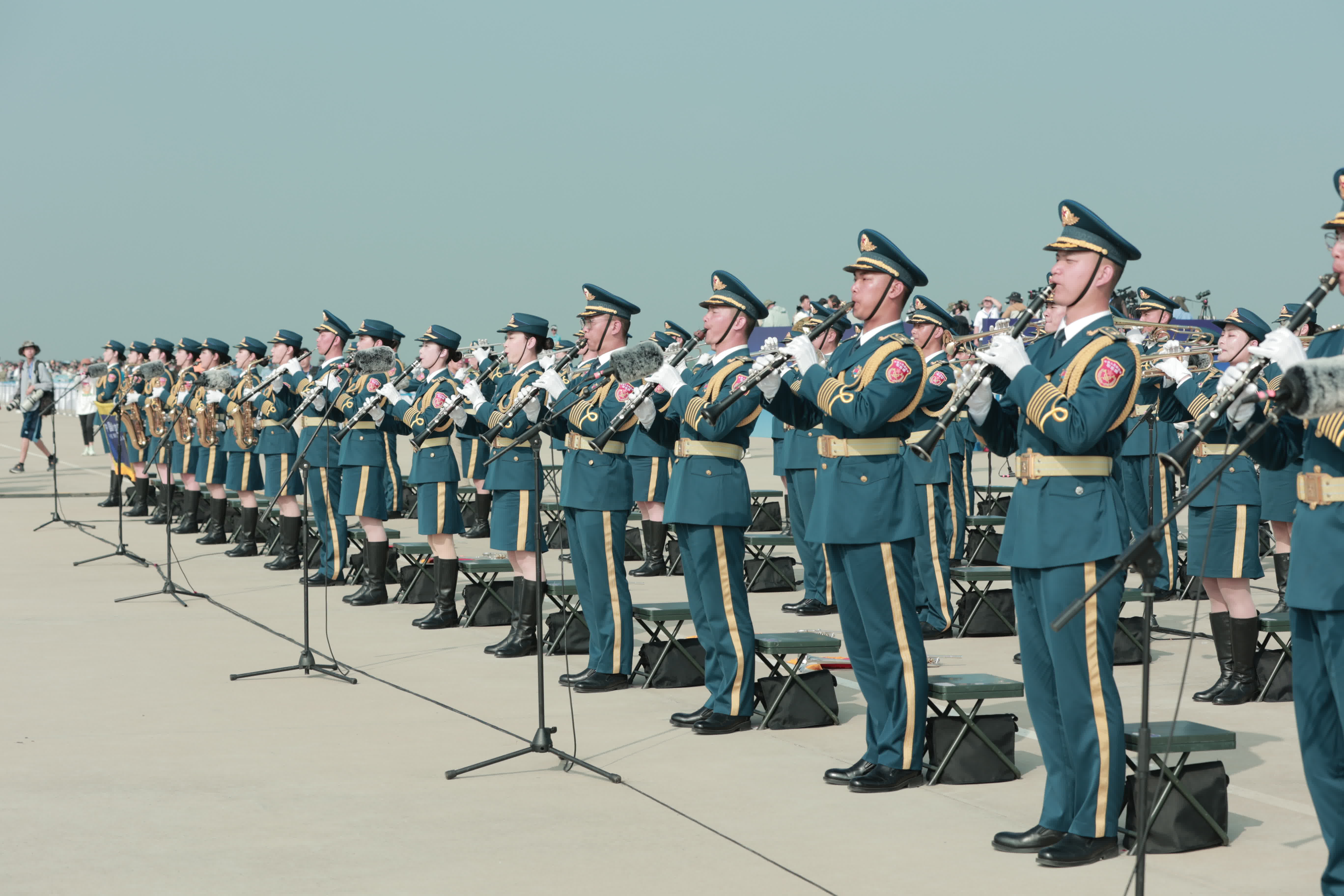 首次安排空軍軍樂團進行表演和巡演。（盧冶攝）