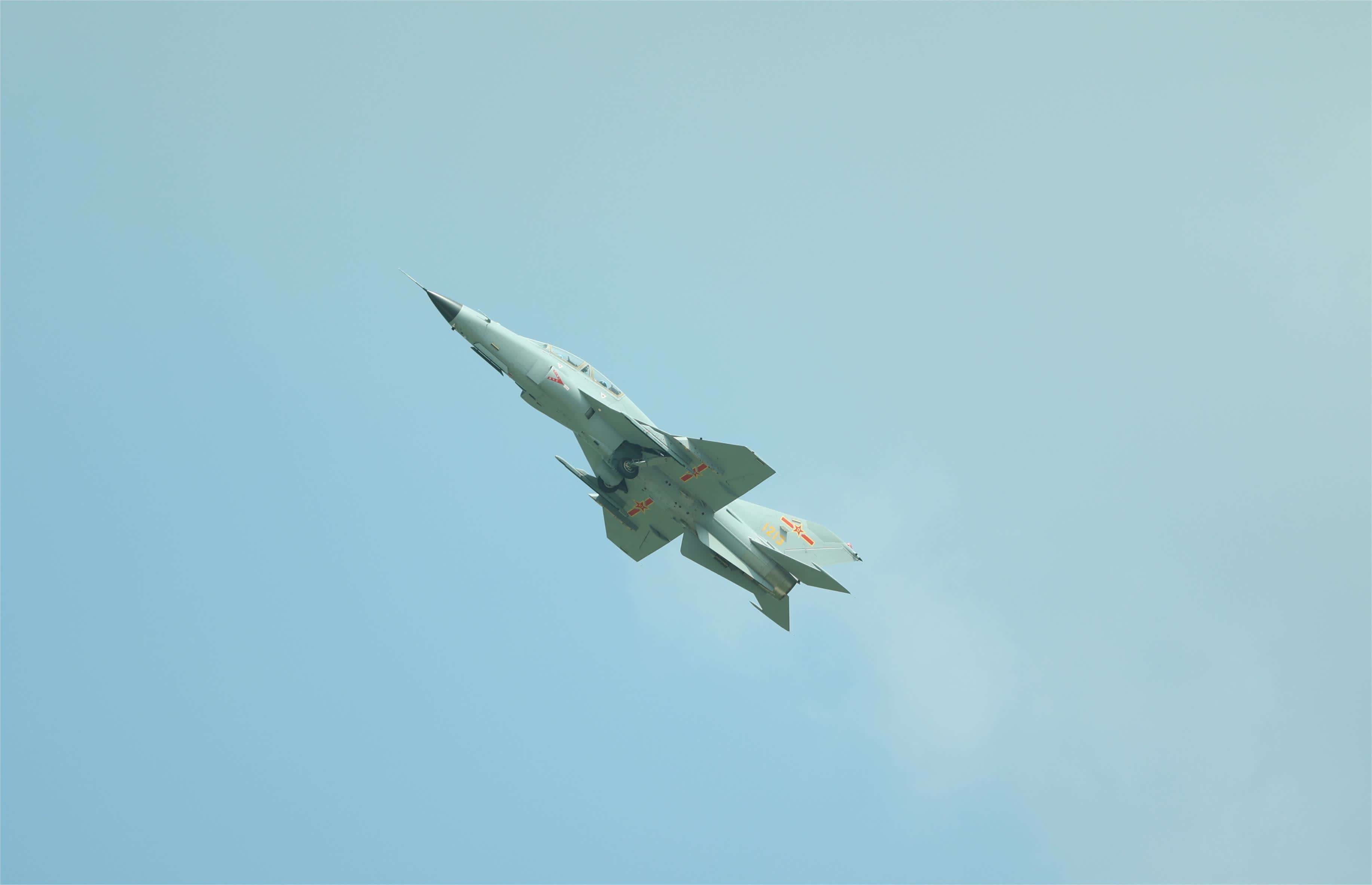 殲教-9飛機單機性能展示（盧冶攝）