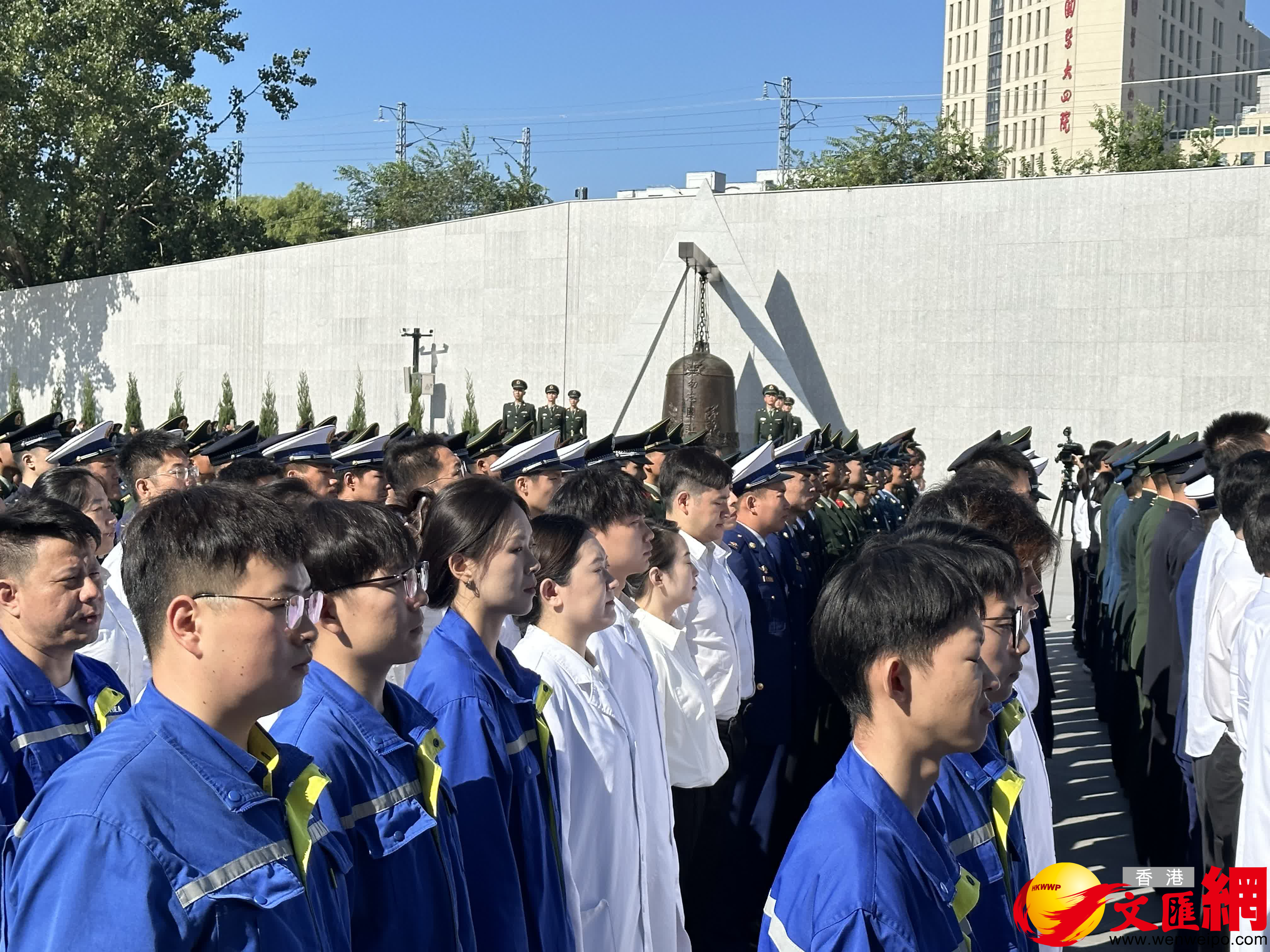 瀋陽社會各界參與儀式。（記者 于珈琳 攝）