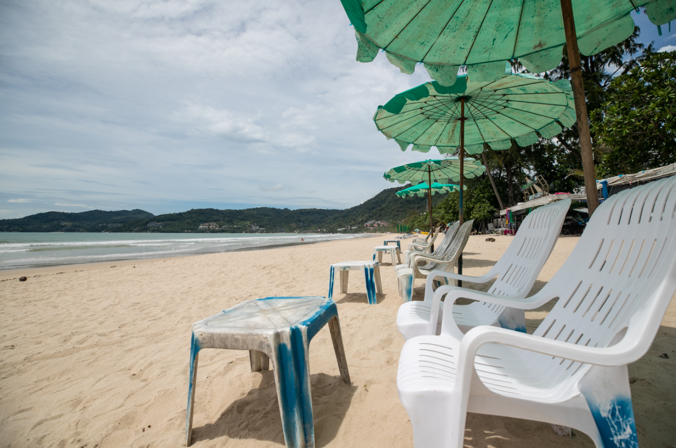 這是9月13日拍攝的泰國普吉島芭東海灘。 （新華社）