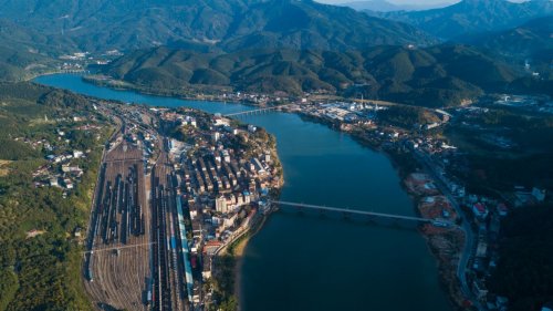 上帝視角 | 福建來舟:江畔小鎮車站 上帝視角 | 福建來舟:江畔小鎮車站