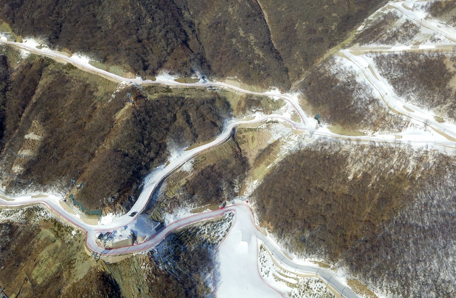 國家高山滑雪中心(無人機照片 新華社發)