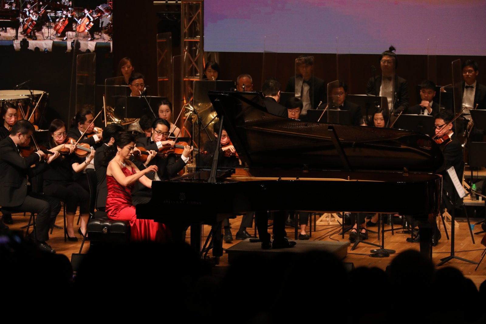 著名鋼琴家鄭慧演奏《黃河協奏曲第四樂章：保衛黃河》