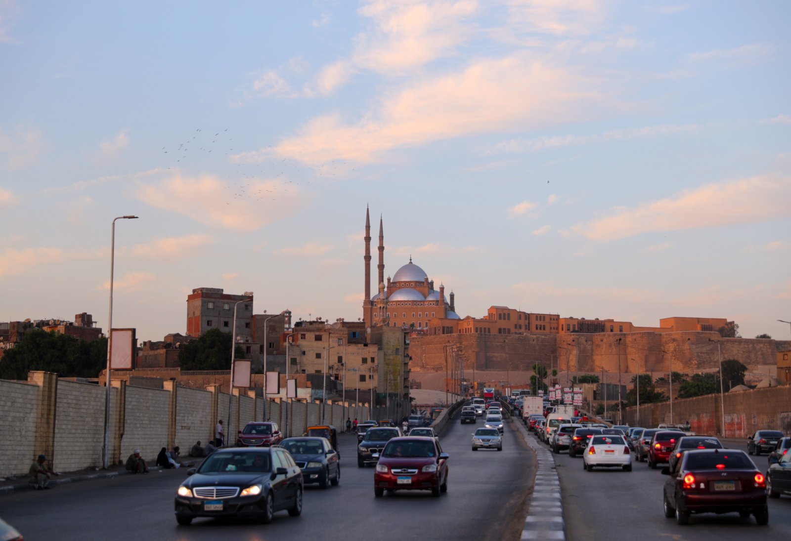 這是10月14日在埃及首都開羅拍攝的薩拉丁城堡。（新華社）