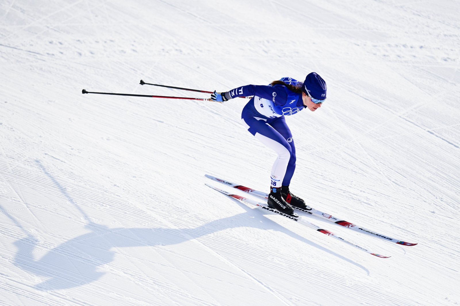 2月10日，芬蘭選手克麗絲塔·帕爾馬科斯基在比賽中。（新華社）