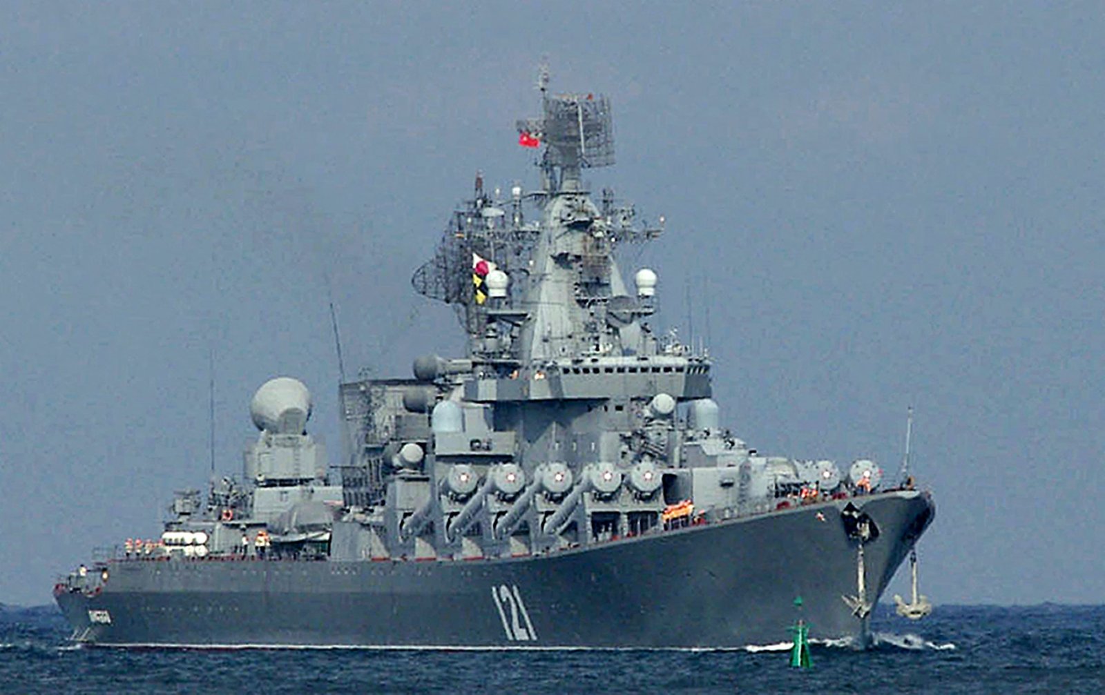 俄黑海艦隊「莫斯科」號巡洋艦动怒並爆炸