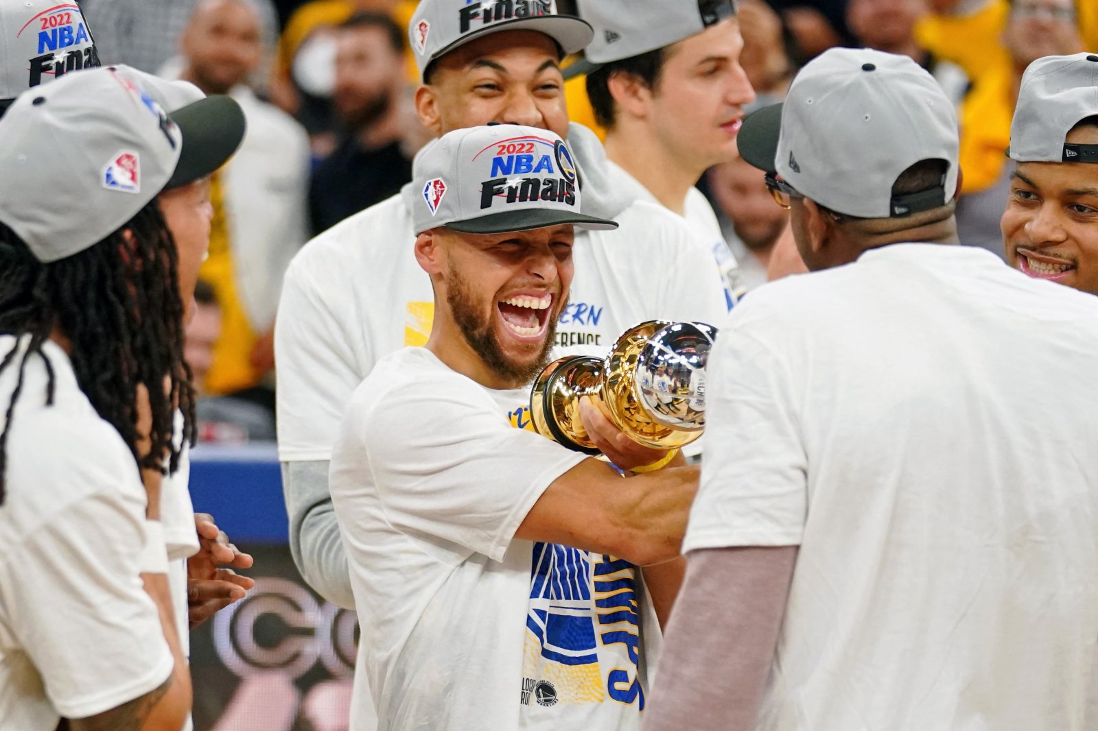 金州勇士當家球星史堤芬居里斬獲NBA歷史上第一個西決MVP。（圖源：路透社）