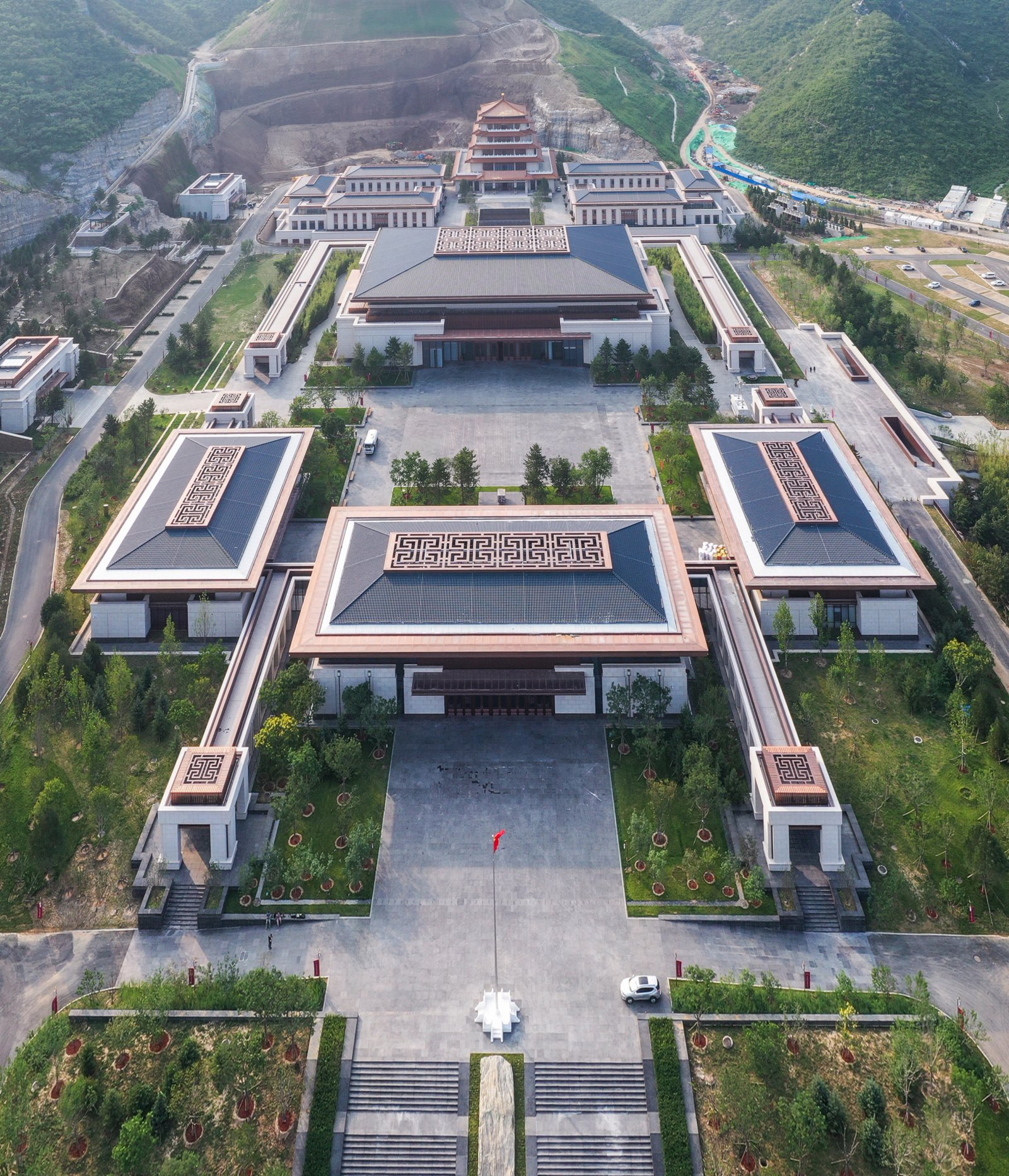 這是7月30日拍攝的中國國家版本館中央總館（無人機照片）。（新華社）
