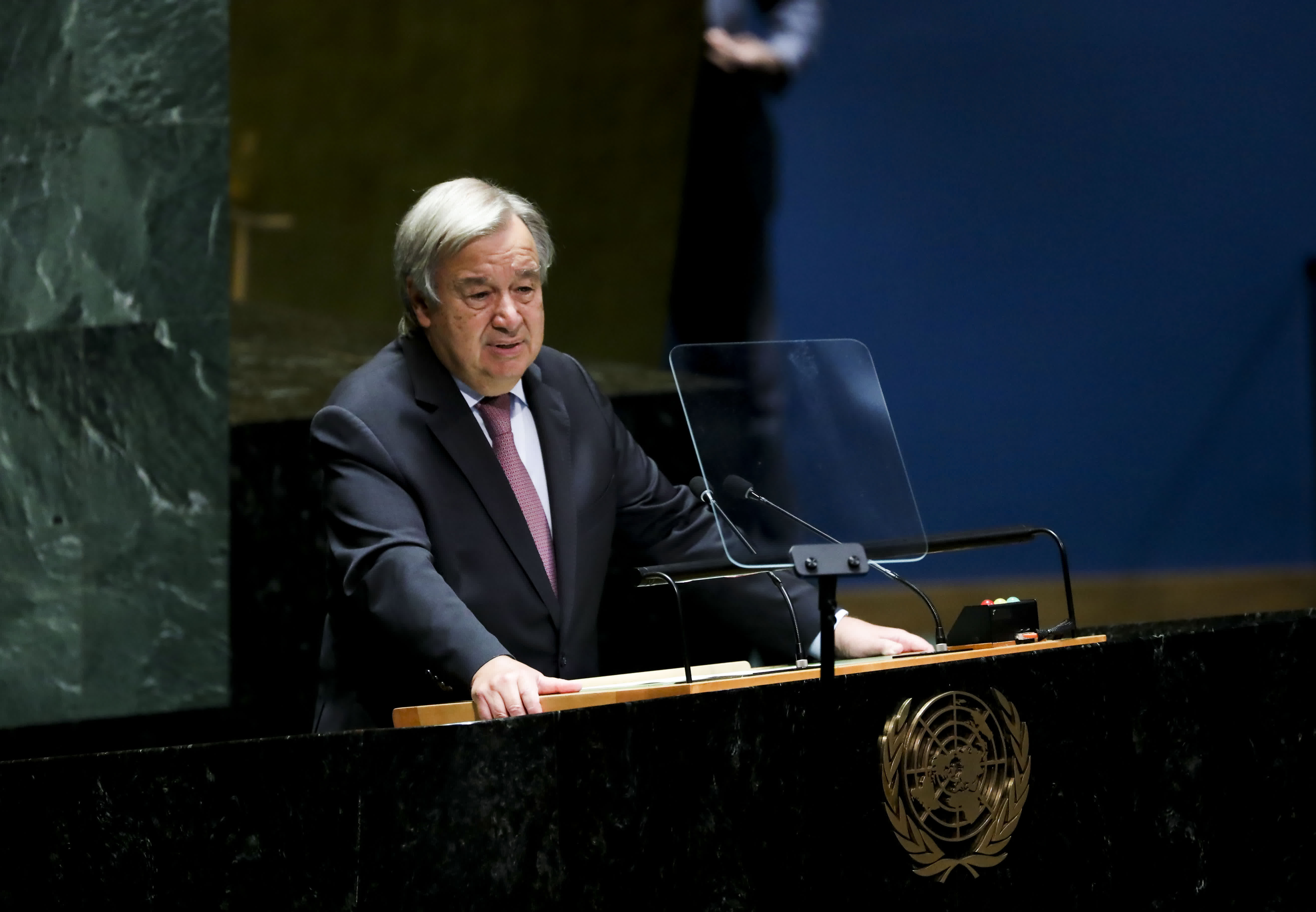 9月13日，在位於紐約的聯合國總部，聯合國秘書長古特雷斯在第77屆聯合國大會第一次全會上致辭。新華社