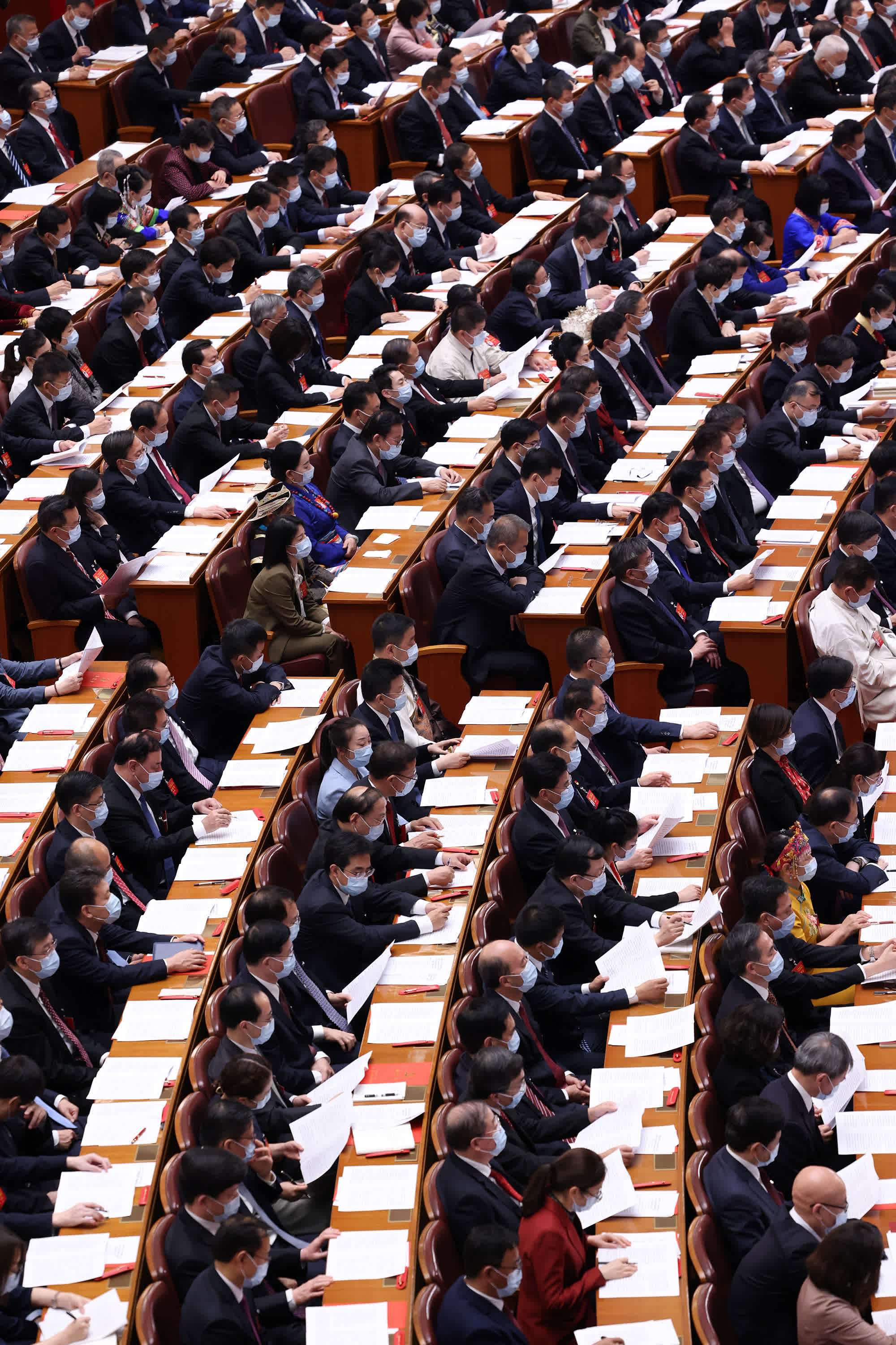 中國共產黨第二十次全國代表大會閉幕會在北京人民大會堂舉行。（新華社）