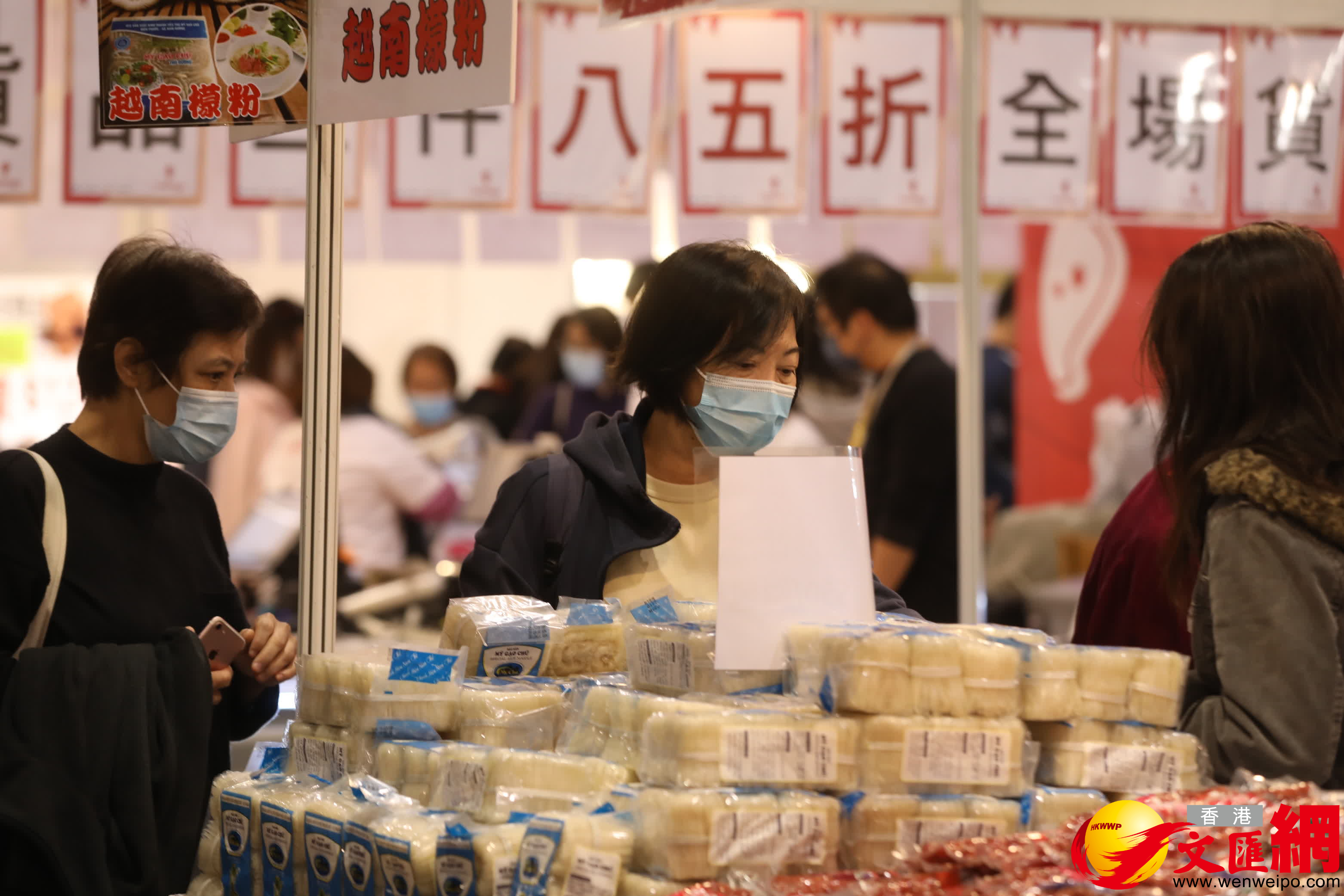 冬日美食節開鑼當日。（香港文匯報記者萬霜靈攝）