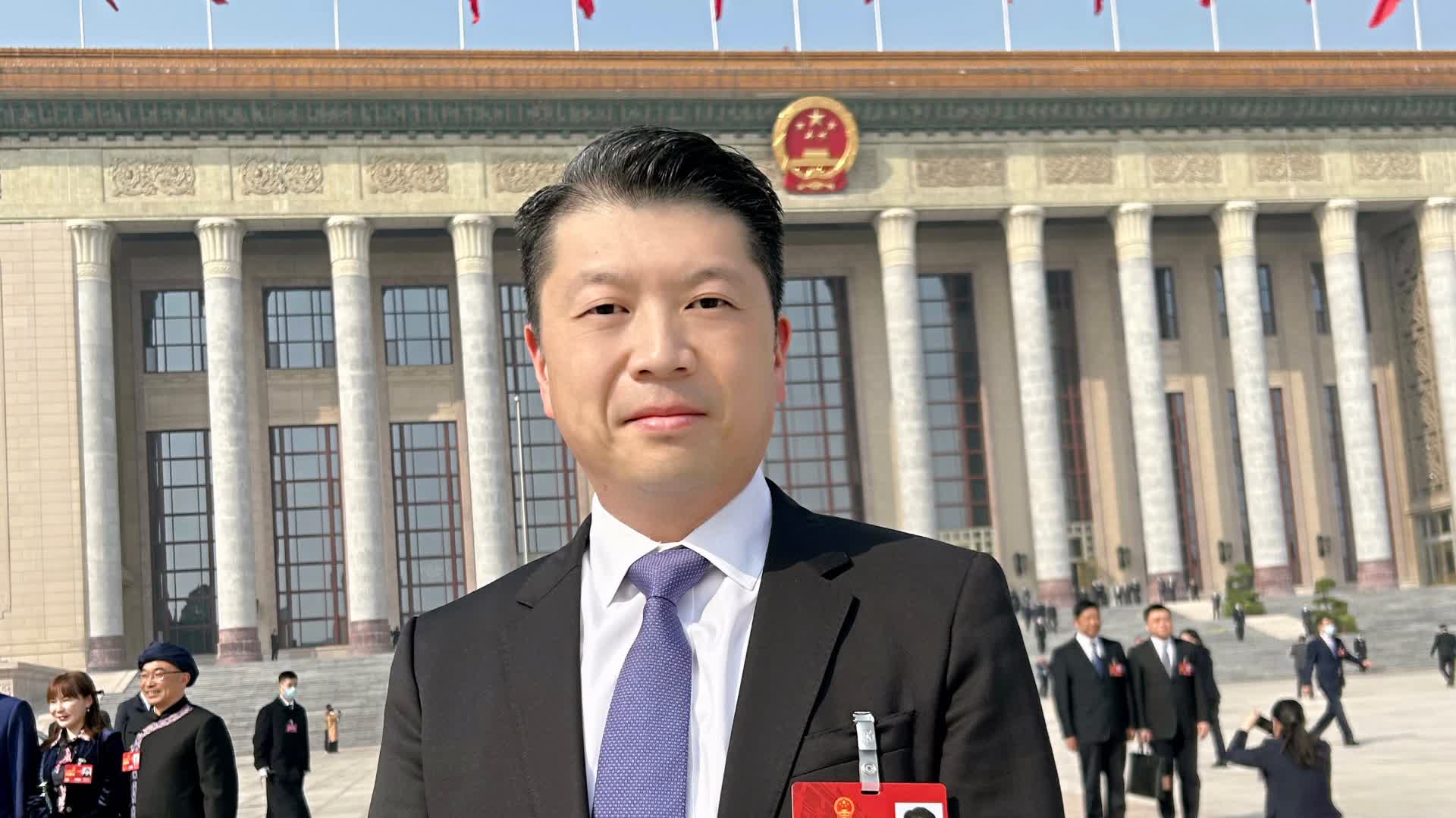 何敬麟代表：推進粵港澳大灣區融合發展與高水平對外開放 - 神州 - 香港文匯報