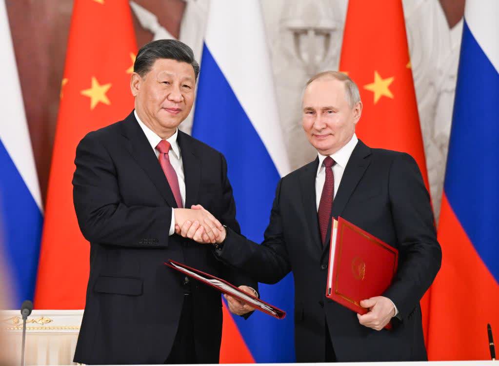 會談後，兩國元首共同簽署了《中華人民共和國和俄羅斯聯邦關於深化新時代全面戰略協作夥伴關係的聯合聲明》和《中華人民共和國主席和俄羅斯聯邦總統關於2030年前中俄經濟合作重點方向發展規劃的聯合聲明》。（新華社）