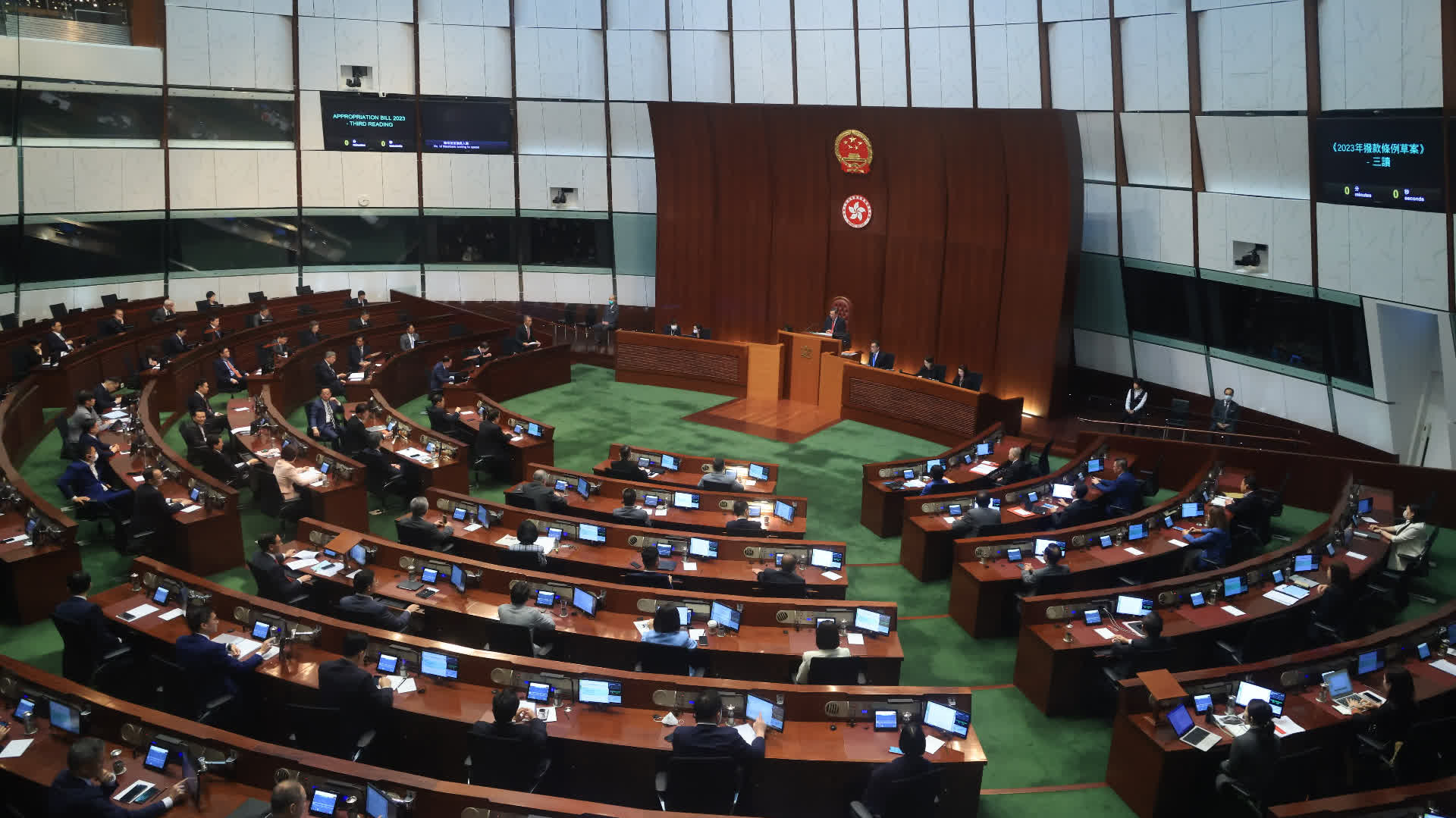 立法會三讀通過修訂法律執業者條例 - 香港 - 香港文匯網