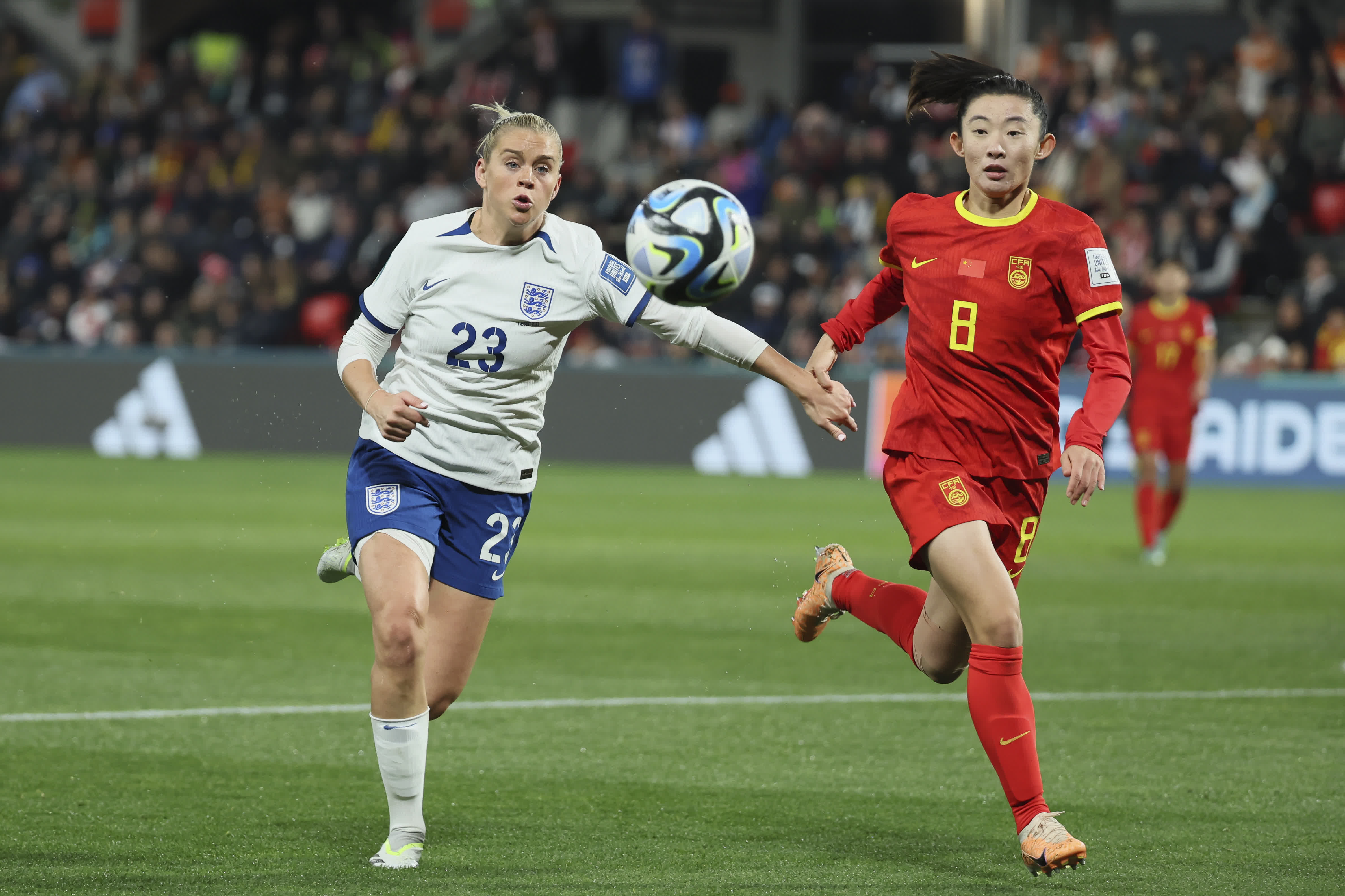 姚偉在球場上。（美聯社）