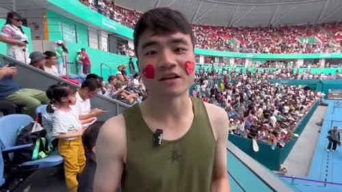 （有片）北京球迷花2萬元買票看亞運會　每天至少看四場比賽