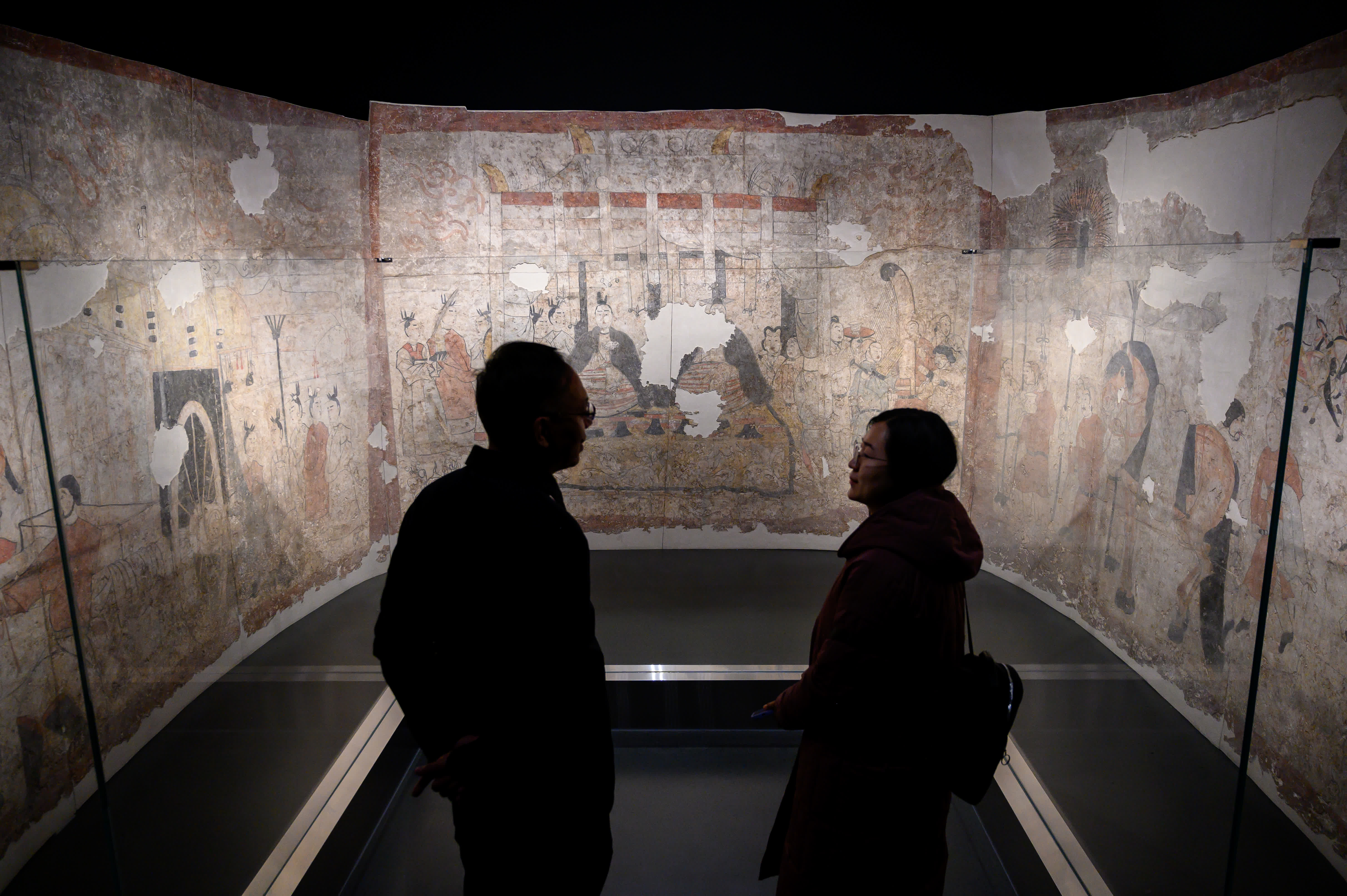 11月14日，山西省太原市，記者探訪正在建設中的北齊壁畫博物館。（中新社）