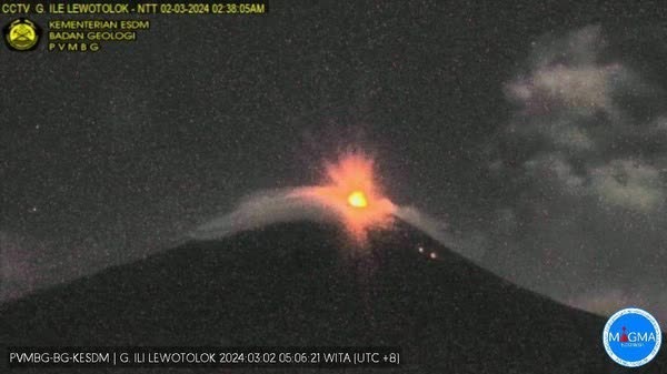 印尼勒沃托洛火山連續兩次噴發