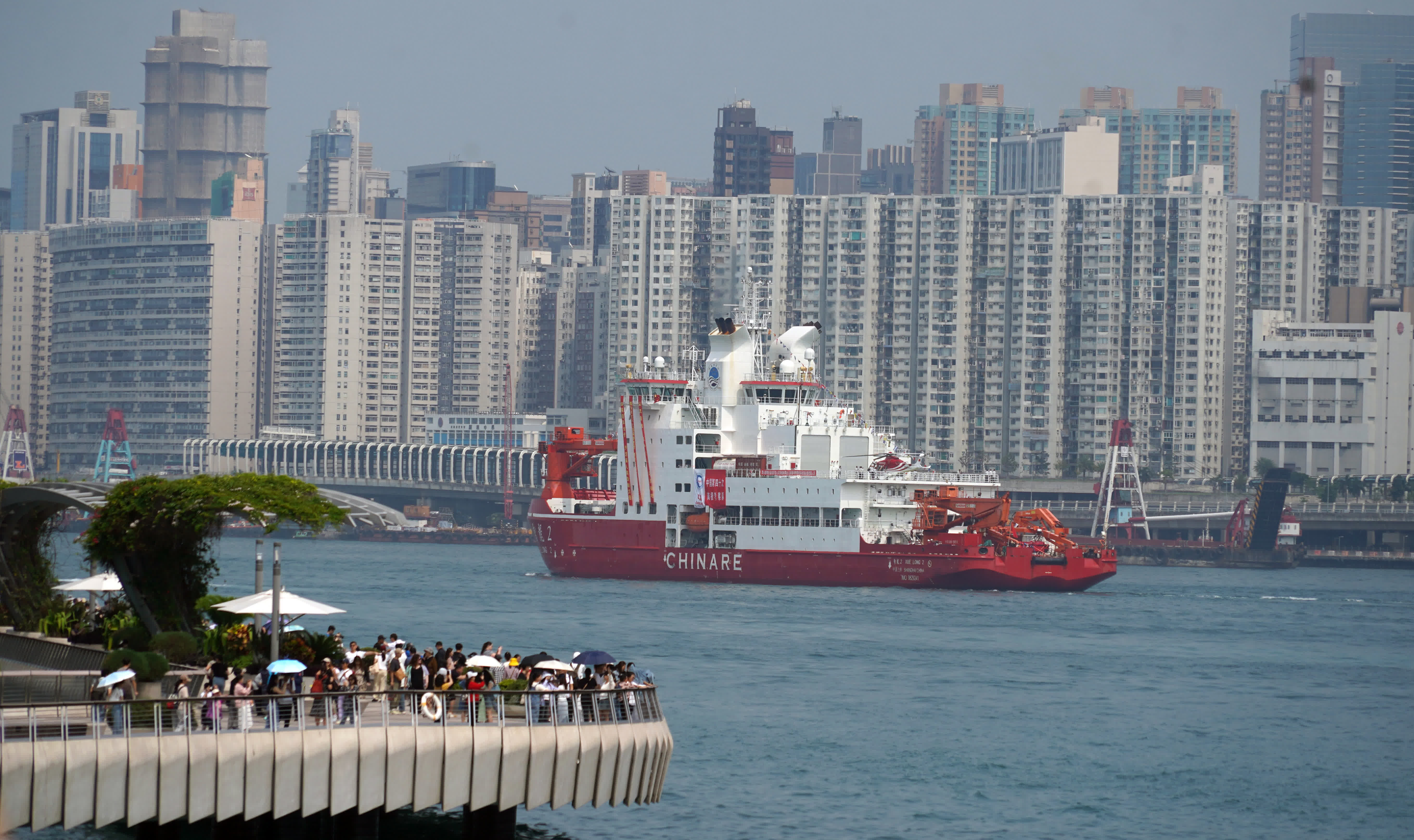 「雪龍2」離港。（香港文匯報圖片）
