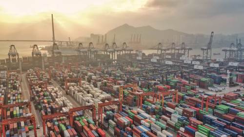 香港3月出口按年回升4.7%　進口轉升5.3%