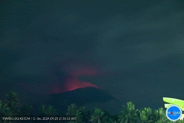 印尼伊布火山噴發　火山灰柱高達1000米