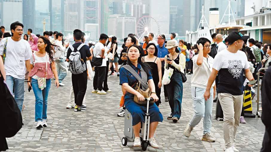 訪客升復甦勁  港首季GDP增2.7%