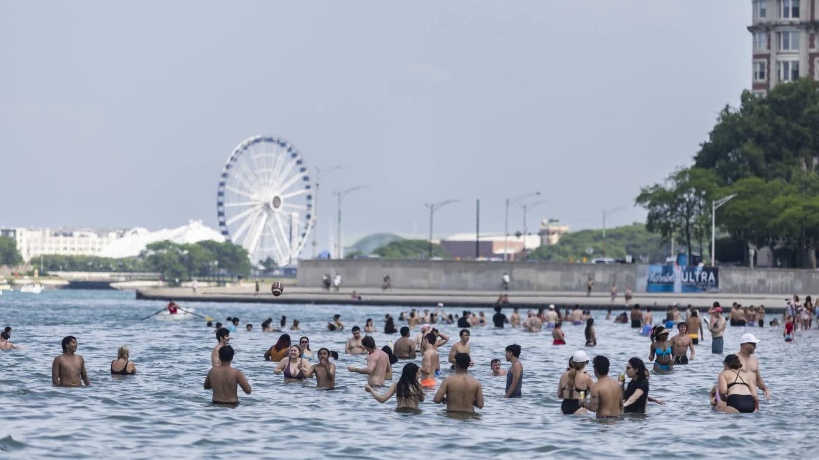 芝加哥迎來(lái)高溫天氣