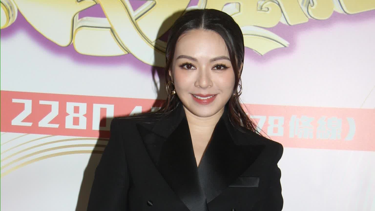 JW單身過生日唔愁冇男友 《愛·回家》主題曲被姚焯菲取代：好替她開心 - 香港 - 香港文匯網