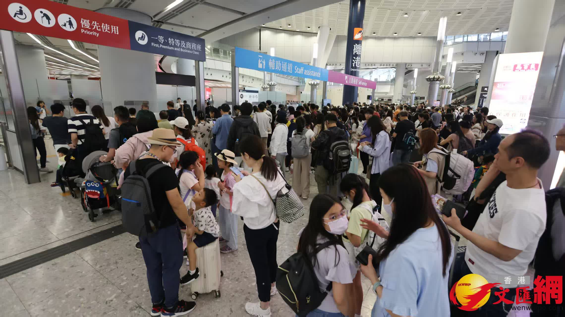 (香港文匯報記者黃艾力 攝) (香港文匯報記者黃艾力 攝)