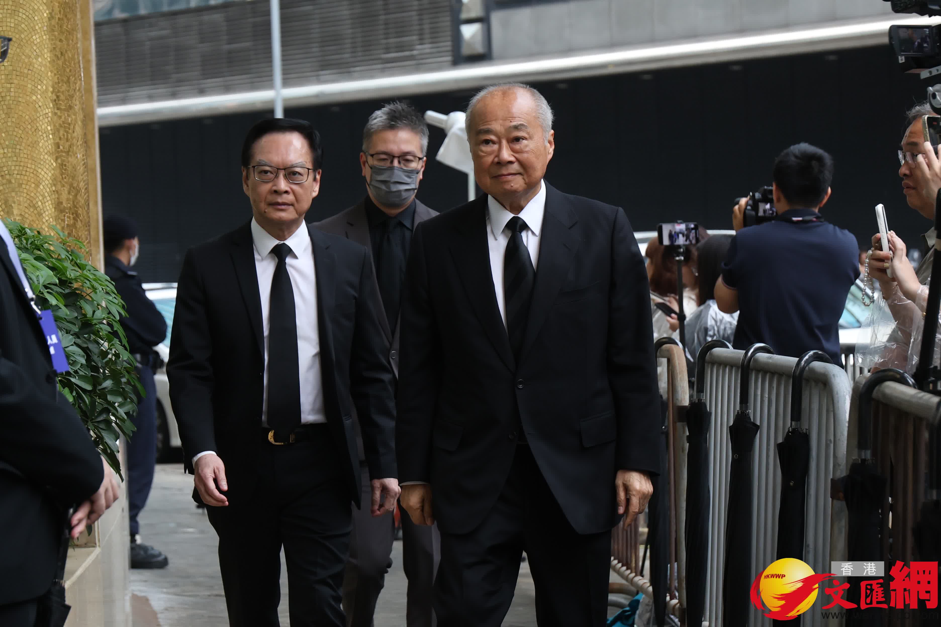 市建局行政總監韋志成（左）及市建局董事會主席 周松崗（右）（香港文匯報記者萬霜靈 攝）