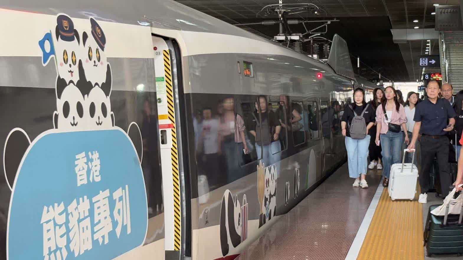 今年以來廣深港高鐵跨境客流破千萬　大灣區「一小時生活圈」活力澎湃