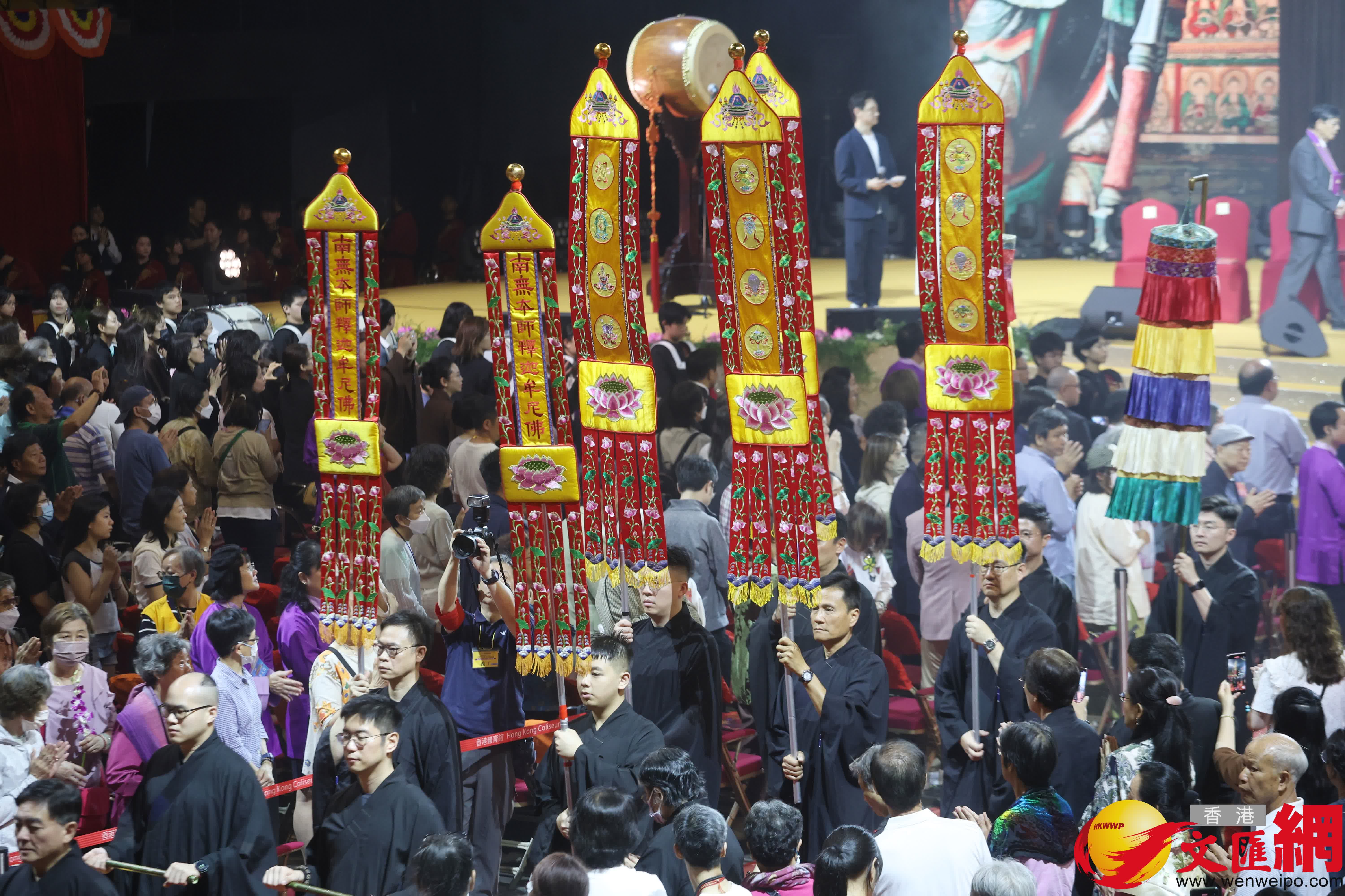 佛誕節吉祥大會。(香港文匯報記者郭木又攝) 佛誕節吉祥大會。(香港文匯報記者郭木又攝)